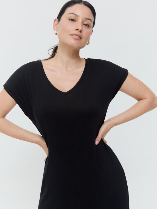 VESTIDO LARGO ESTAMPADO Negro image number null