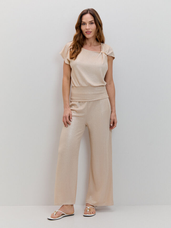 CAMISETA ASIM&Eacute;TRICA PIEZA MET&Aacute;LICA Oro