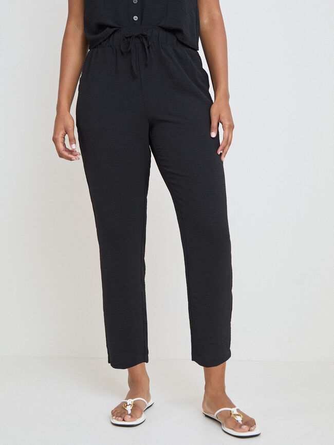 PANTAL&Oacute;N JOGGER FLUIDO Negro