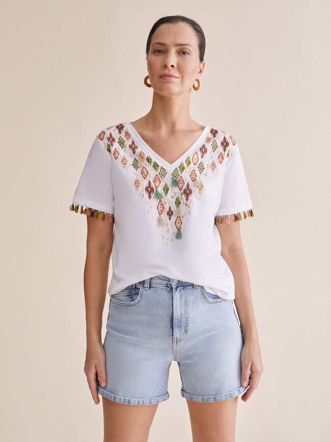 Camiseta 100% algodón con detalle pompon Blanco Optico