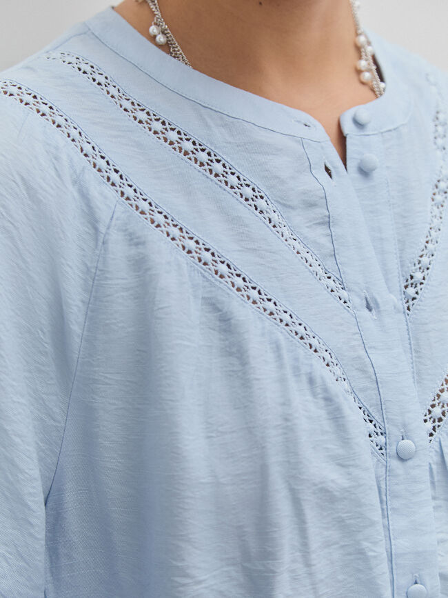 BLUSA CANESÚ PUNTILLA Azul Bebe