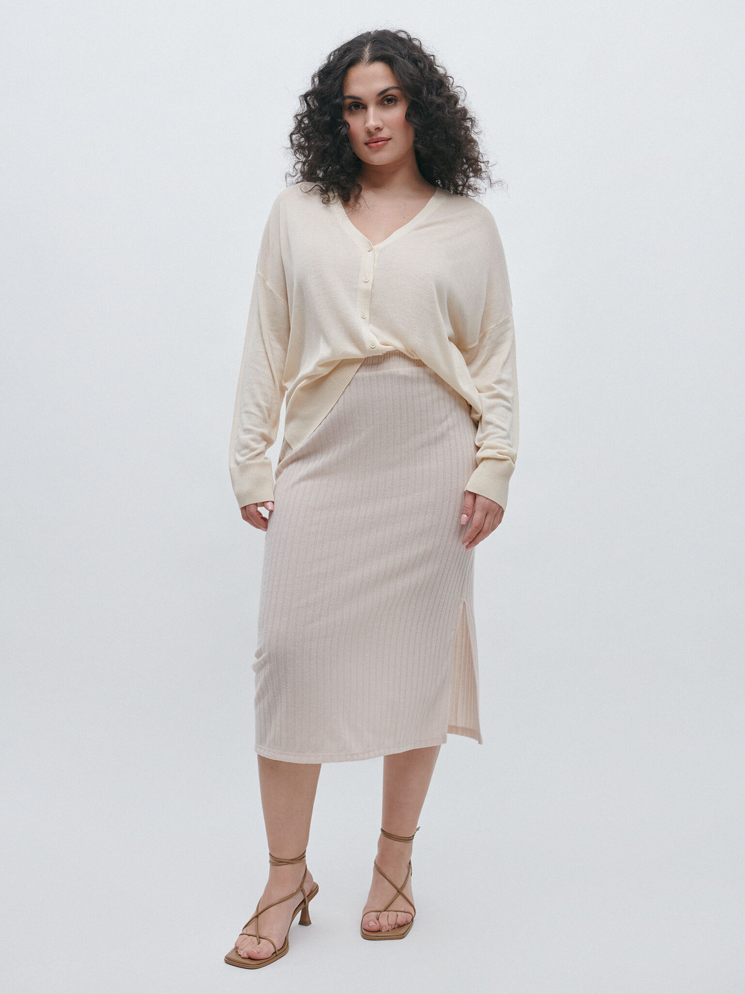 Ropa de mujer online Env os a toda Espa a Encuentro Moda