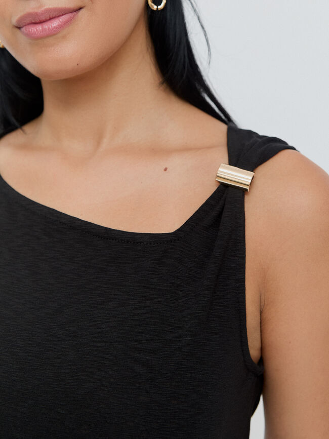 TOP DETALLE PASADOR Negro