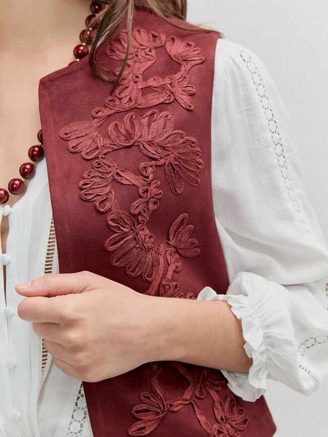 CHALECO ANTELINA DIBUJO Granate