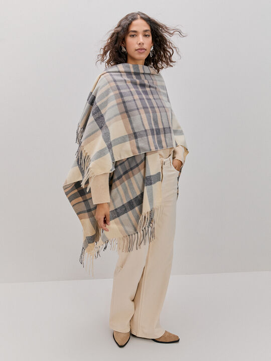 PONCHO CUADROS BRILLOS Rosa image number null