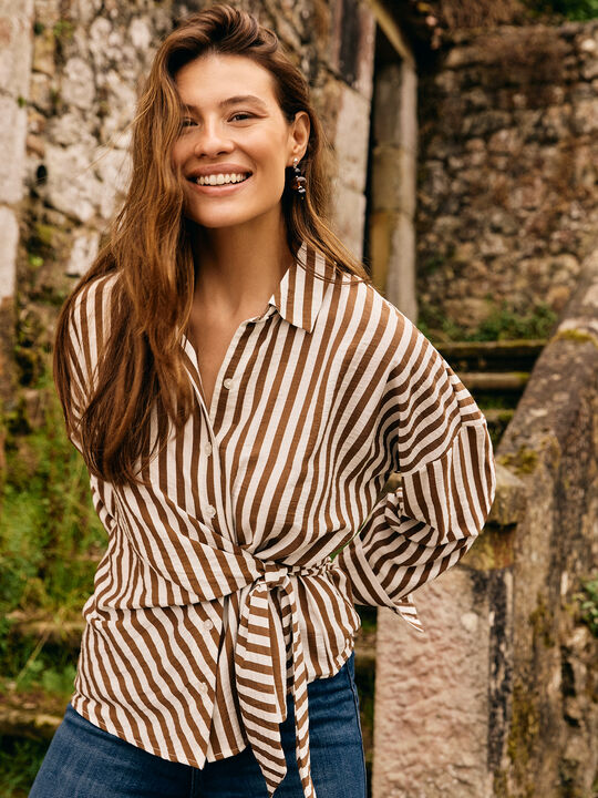 CAMISA NUDO LATERAL Toffe image number null