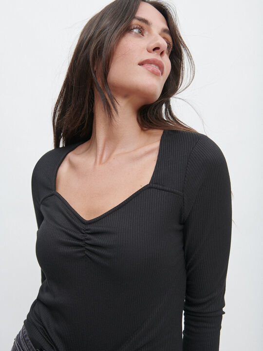 CAMISETA CANALÉ FRUNCIDO Negro image number null