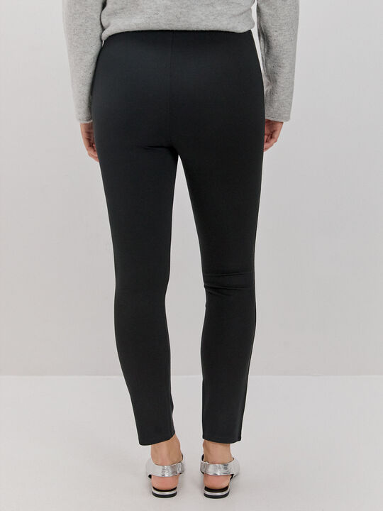 LEGGING DETALLE LATERAL Negro image number null