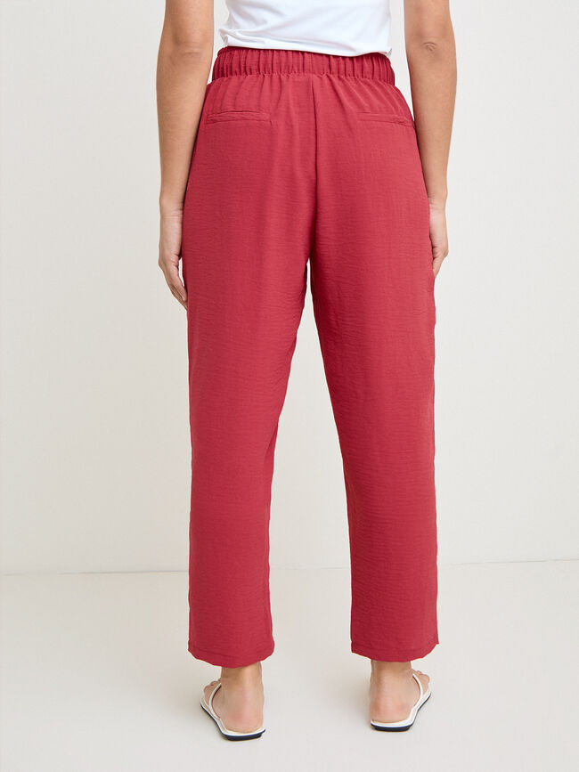 PANTAL&Oacute;N JOGGER Rojo Cabaret