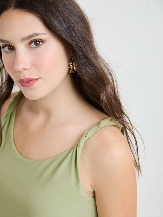 TOP DETALLE TIRANTES Verde salvia image number null