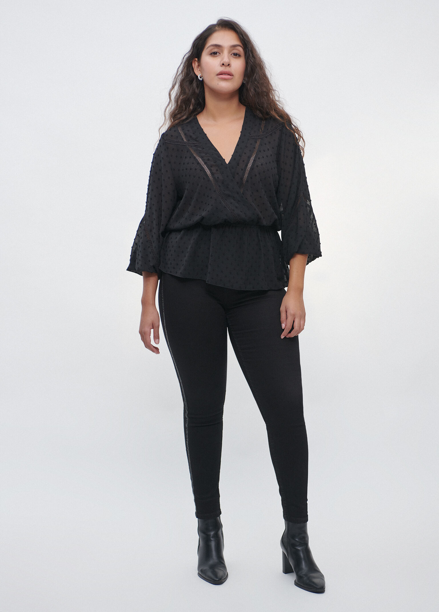 BLUSA PLUMETI CRUZADA ENCUENTROMODA ENCUENTRO