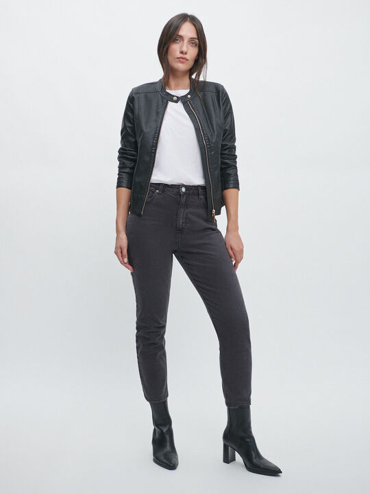 CAZADORA EFECTO PIEL CUELLO MAO Negro image number null