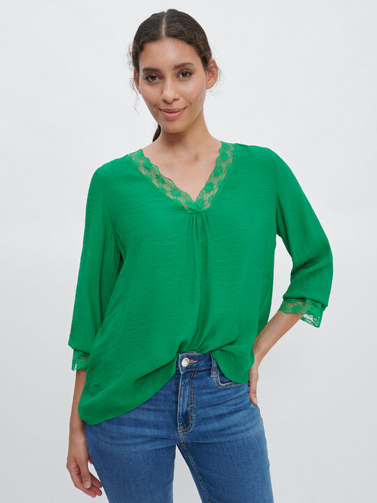 BLUSA PUNTILLA VERDE OPALO image number null