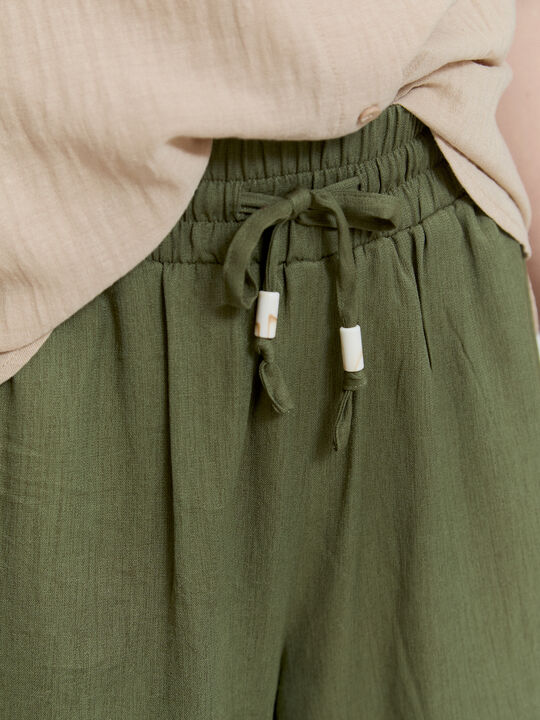 Pantalon rustico verde militar image number null