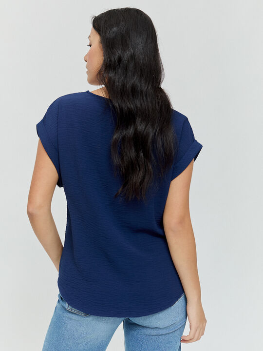 BLUSA ESCOTE PICO Azul Noche image number null