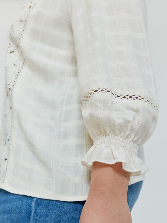 BLUSA DETALLE MANGAS Blanco Hueso image number null
