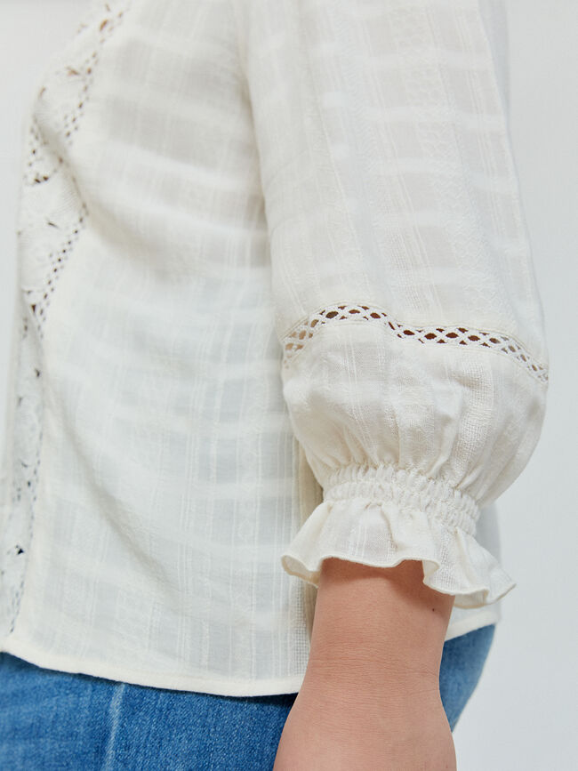 BLUSA DETALLE MANGAS Blanco Hueso