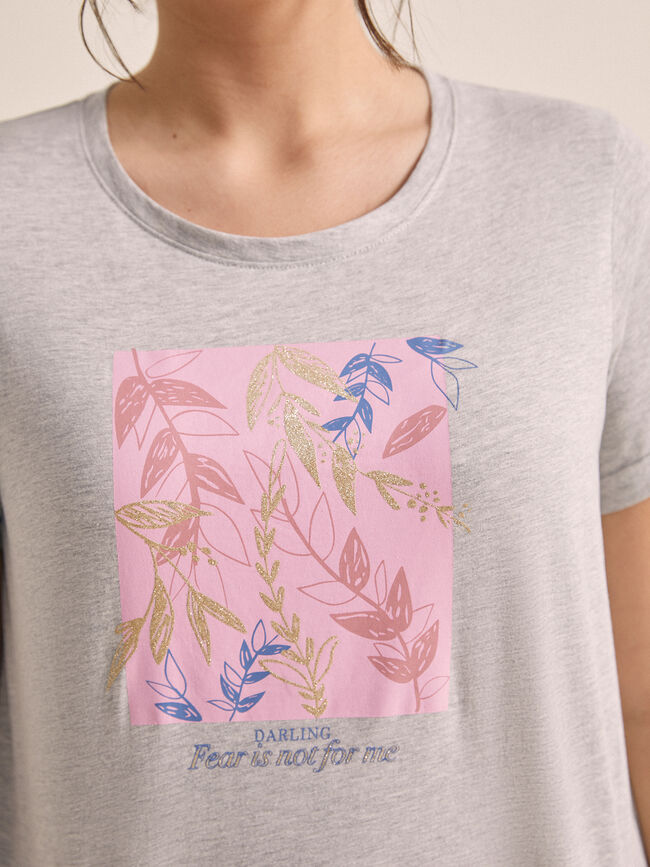 Camiseta detalle estampado hojas GrisVigoreClaro