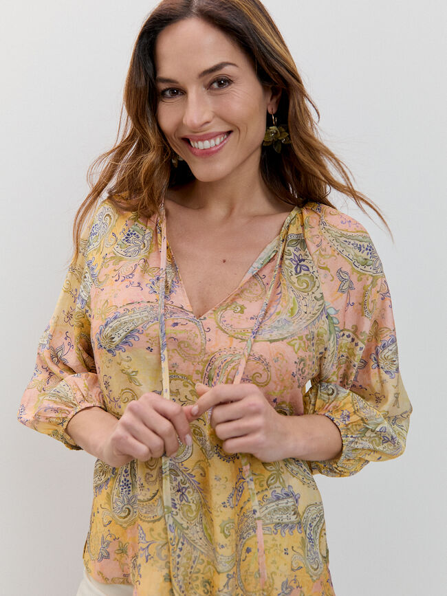 BLUSA VOLANTE RAYAS Crudo