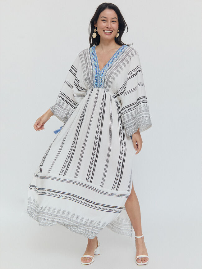 VESTIDO BORDADO PECHO Crudo