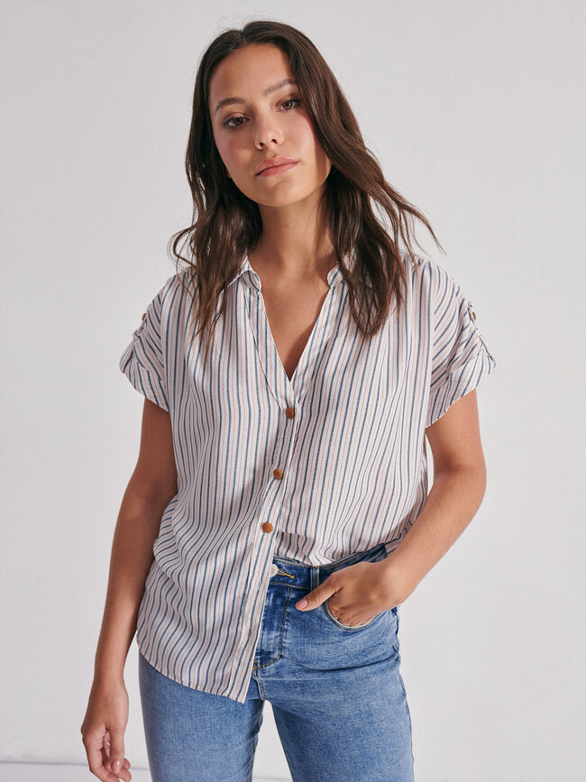 BLUSA RÚSTICA ABOTONADA Estampado 1