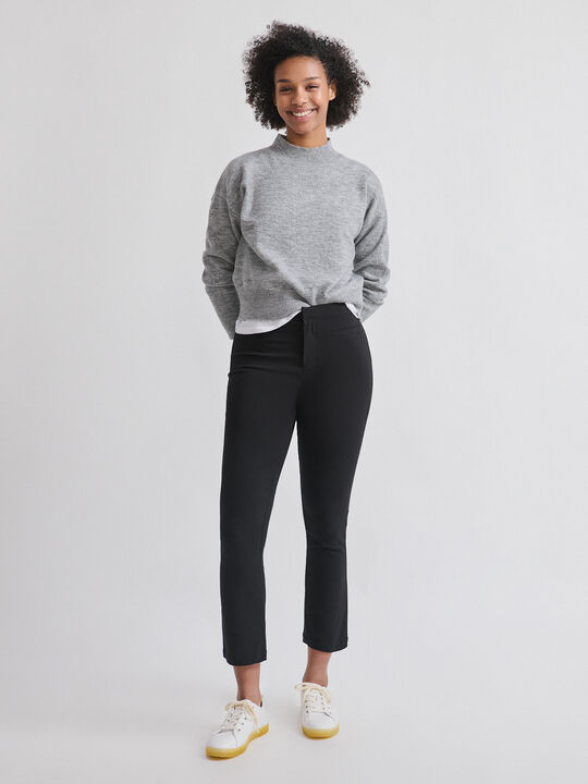 PANTALON RECTO Negro image number null