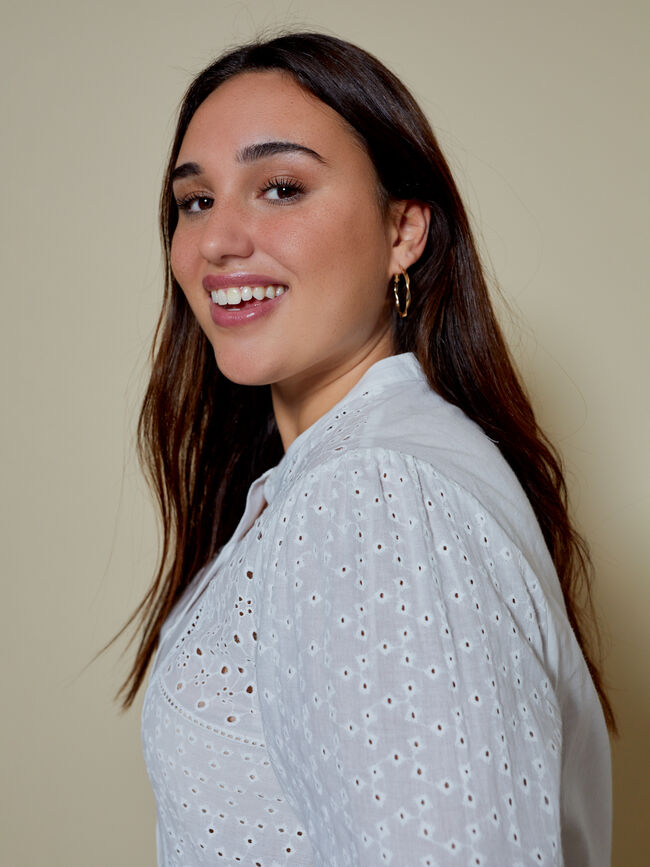 Blusa fluida bordada Blanco Optico