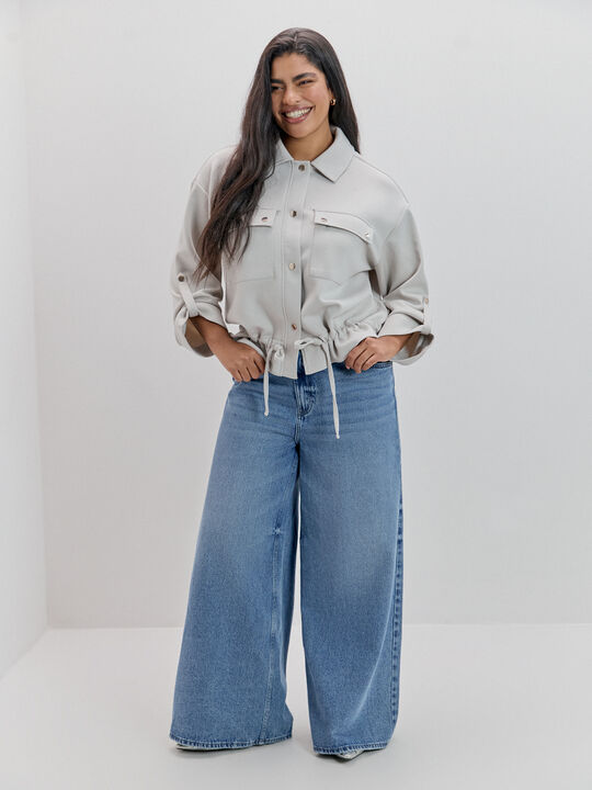 CHAQUETA DETALLE BOLSILLOS Piedra image number null