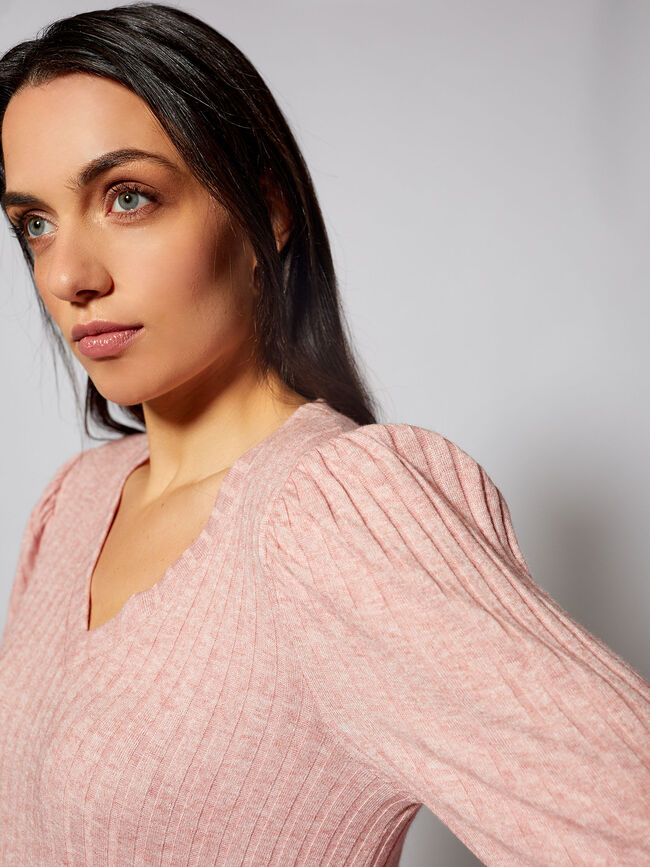 CAMISETA CUELLO PICO Rosa Medio
