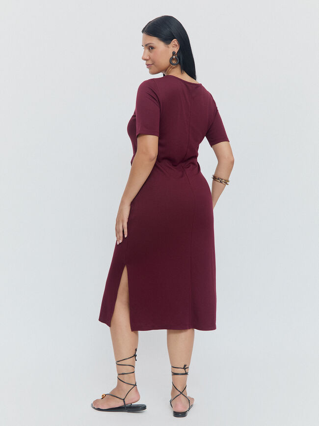 VESTIDO ANILLA Vino