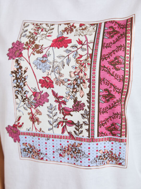 CAMISETA PATCHWORK FLORES Blanco Hueso image number null