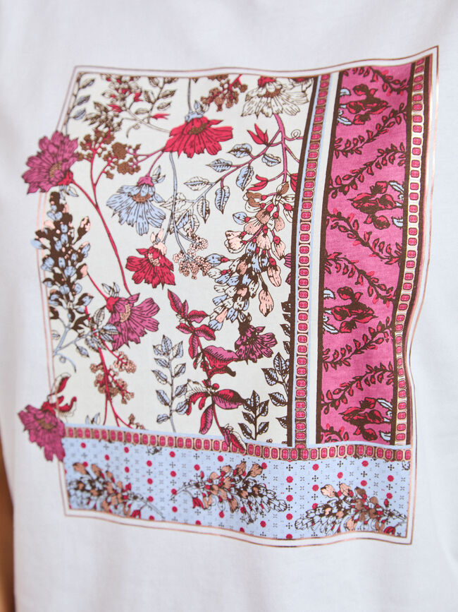 CAMISETA PATCHWORK FLORES Blanco Hueso