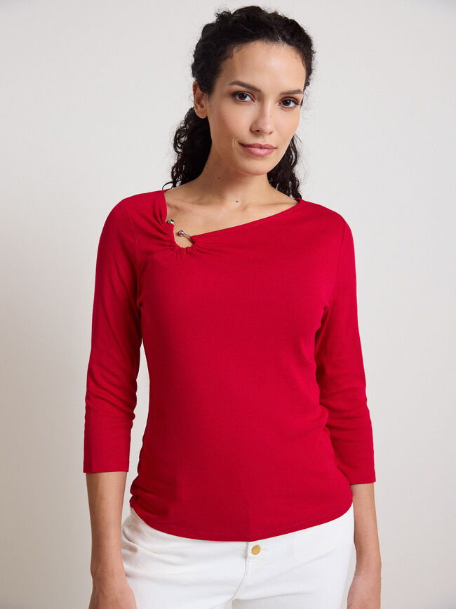 CAMISETA ESCOTE ASIMETRICO Rojo