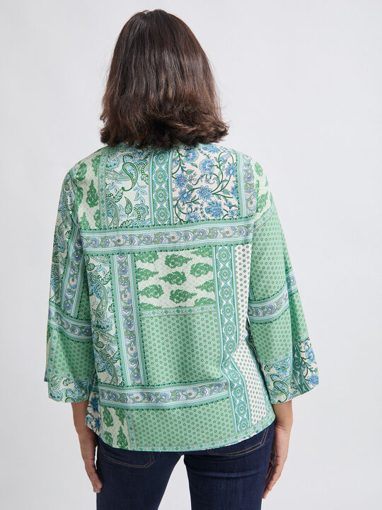BLUSA FLUIDA ESTAMPADA Verde image number null