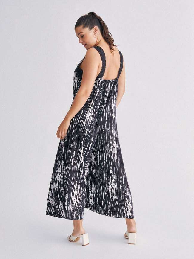 Mono estampado escote puntilla Negro