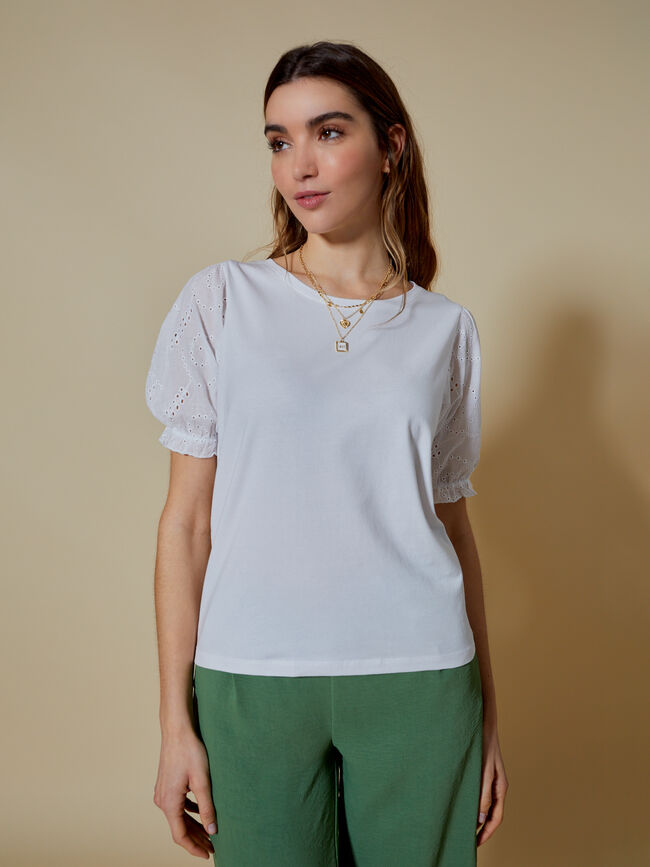 camiseta detalle calados en mangas Blanco Optico