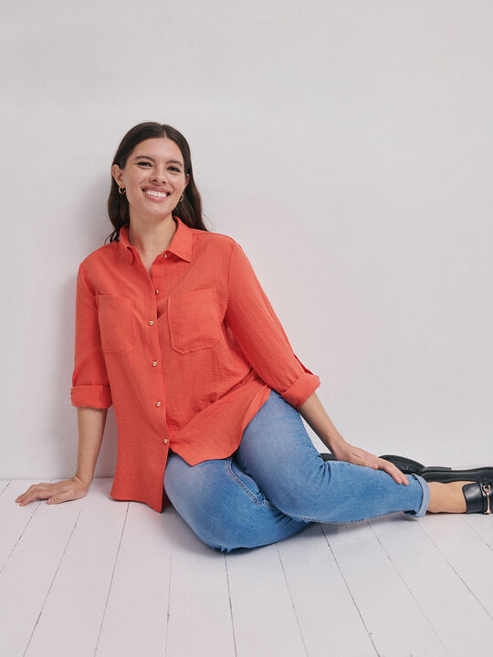 BLUSA CAMISERA Coral image number null