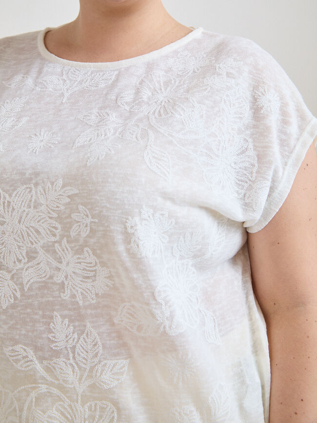 CAMISETA FLORES RELIEVE Crudo