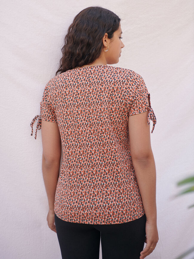 Camiseta detalle nudo 100% algodón Estampado 4