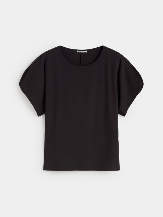 CAMISETA ABERTURAS HOMBRO Negro image number null