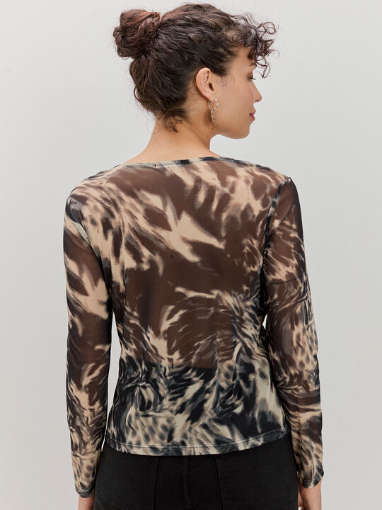 CAMISETA NUDO ESCOTE Crudo image number null