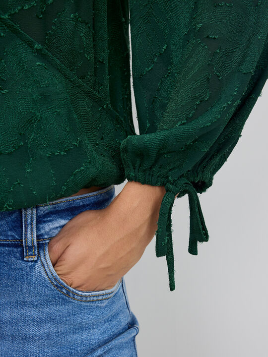 BLUSA ABULLONADA TRANSPARENCIAS Botella image number null