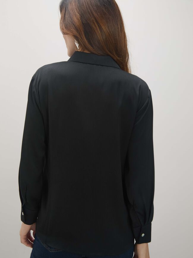 CAMISA SATINADA Negro