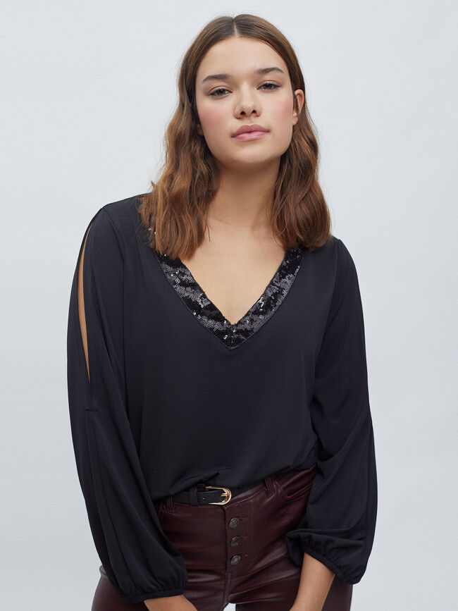 CAMISETA LENTEJUELAS ABERTURAS Negro