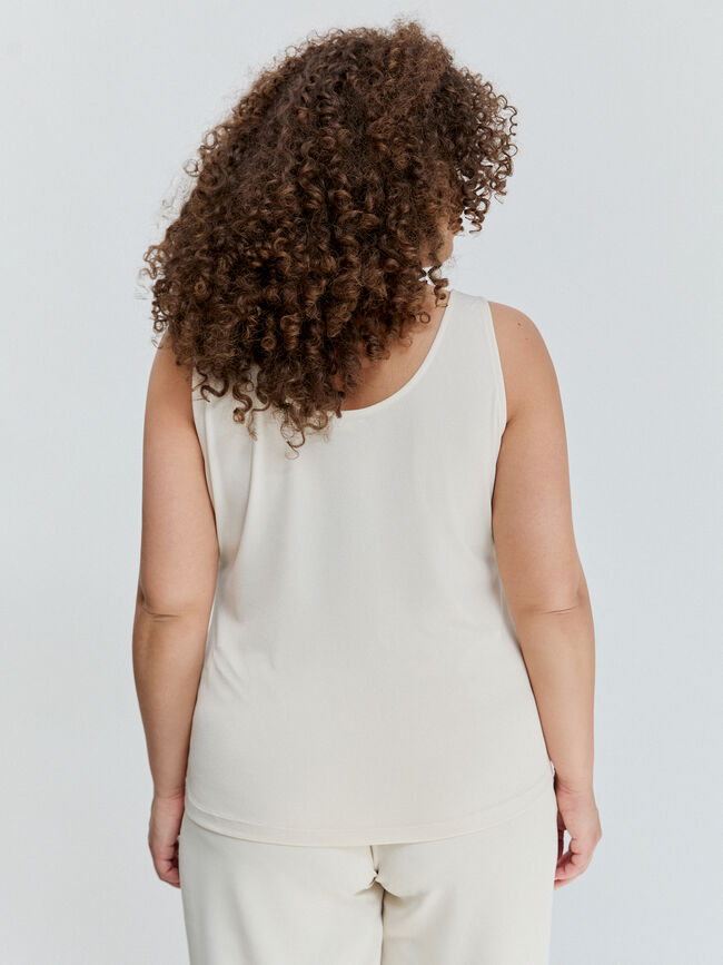 TOP DETALLE ADORNO Crudo