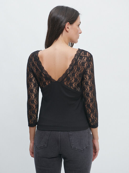 CAMISETA ENCAJE Negro image number null