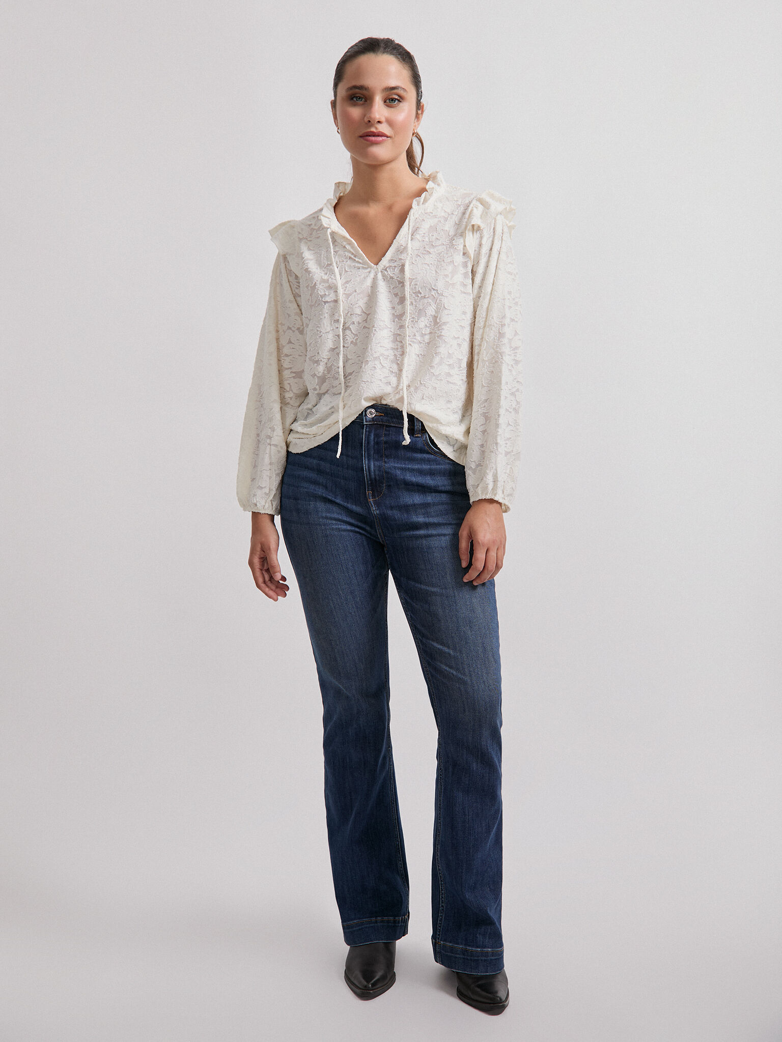 BLUSA TEXTURA VOLANTES ENCUENTROMODA ENCUENTRO