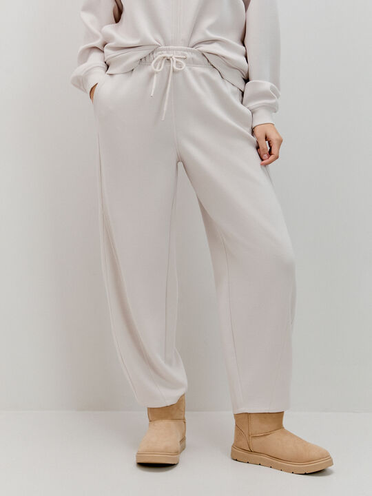 PANTALON CORTES Piedra image number null