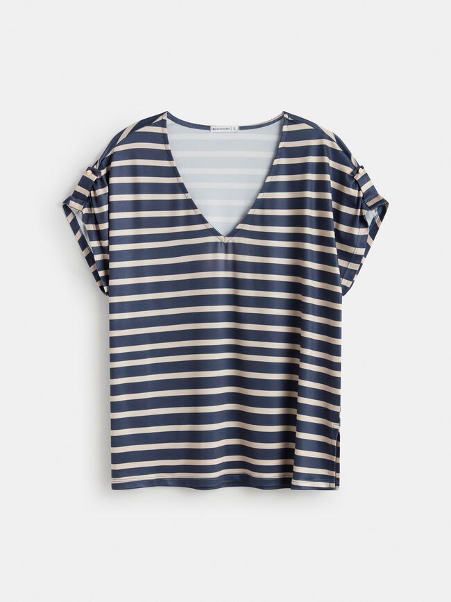 CAMISETA ESCOTE PICO Estampado 1