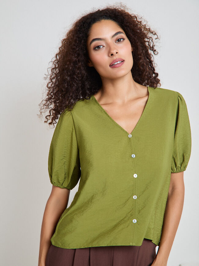 BLUSA MANGA ABULLONADA Hoja